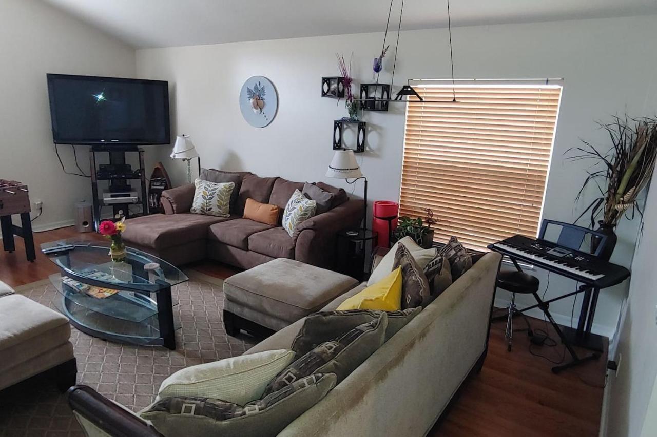 טאמפה Cozy And Conveniently Located Pool Home With Free Wifi מראה חיצוני תמונה